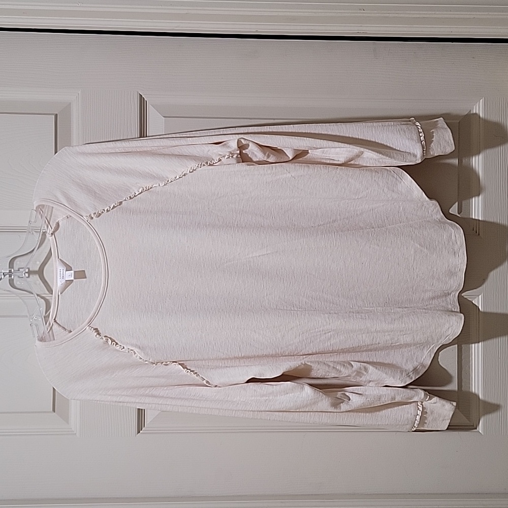 Long sleeve shirt